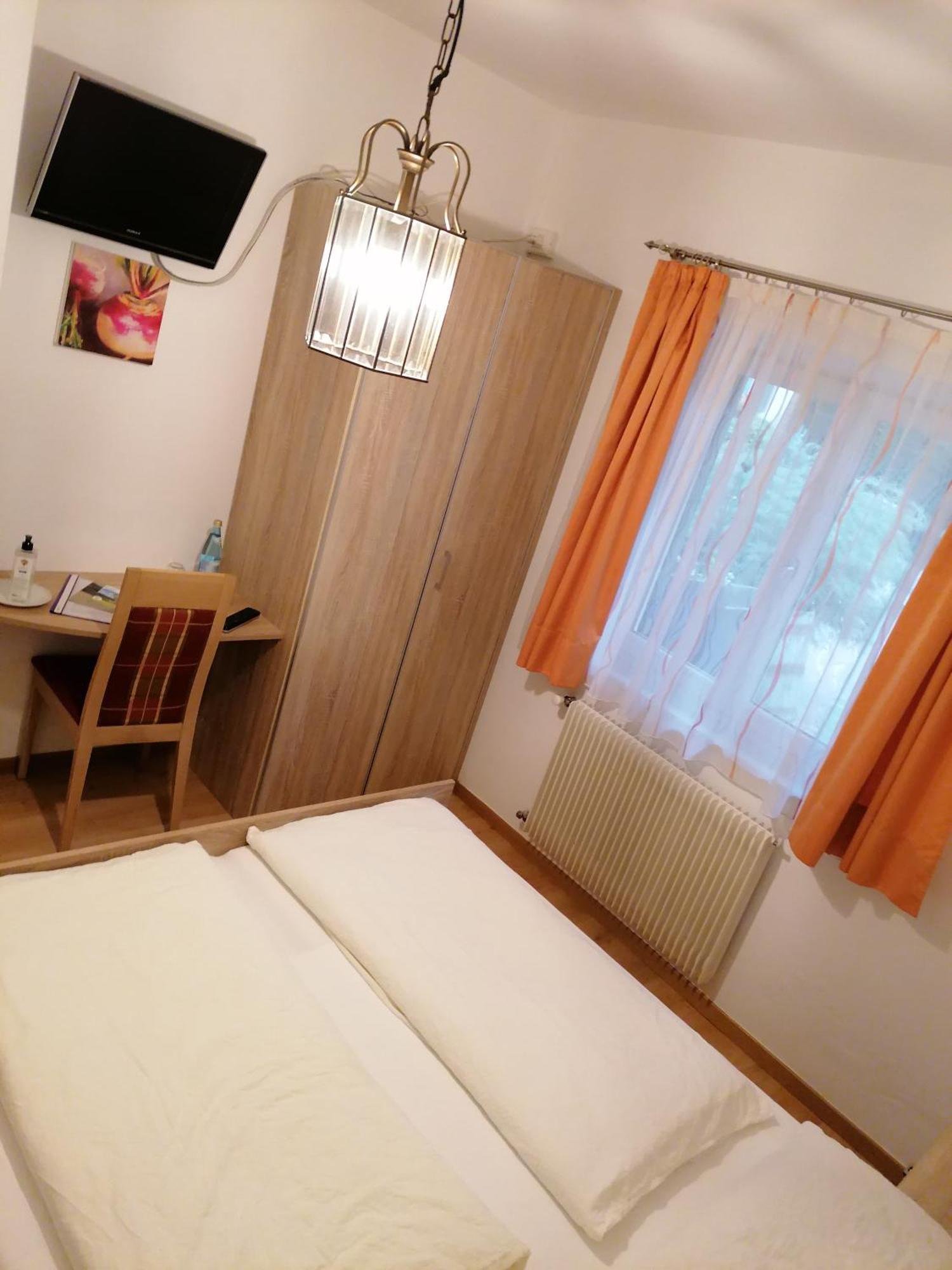 Pension Sunnhofer Vilpiano 外观 照片
